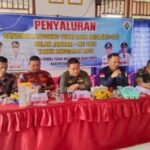 Pemdes Rimba Terap Salurkan BLT-DD Dan Insentif, Ini Harapan Abdul Hakim
